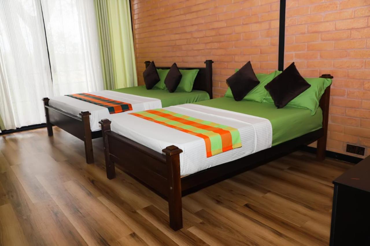 Вилла Life Of Leisure Wilpattu Pahala Maragahawewa Экстерьер фото