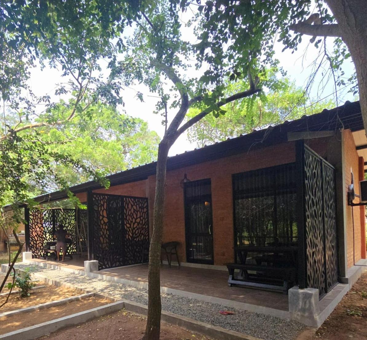 Вилла Life Of Leisure Wilpattu Pahala Maragahawewa Экстерьер фото